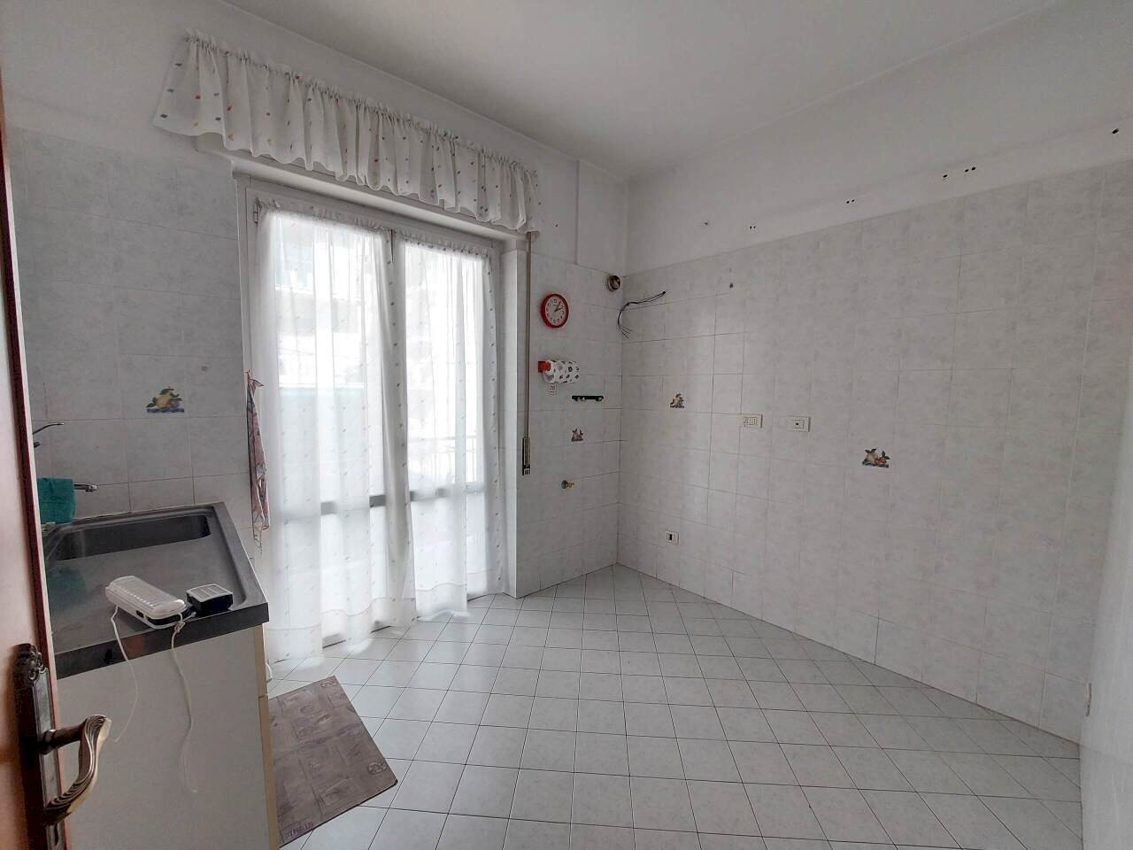 20260327_140621.jpg - Two-room apartment Via Bartolomeo Carrea, Genova (neighborhood Sampierdarena) - photo 2