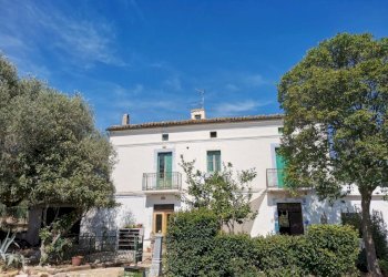 2fdcd7cb-c78d-45e8-8fb1-1f2b85959071.JPG - Casale Contrada Sant'Onofrio 121, Lanciano - photo 2