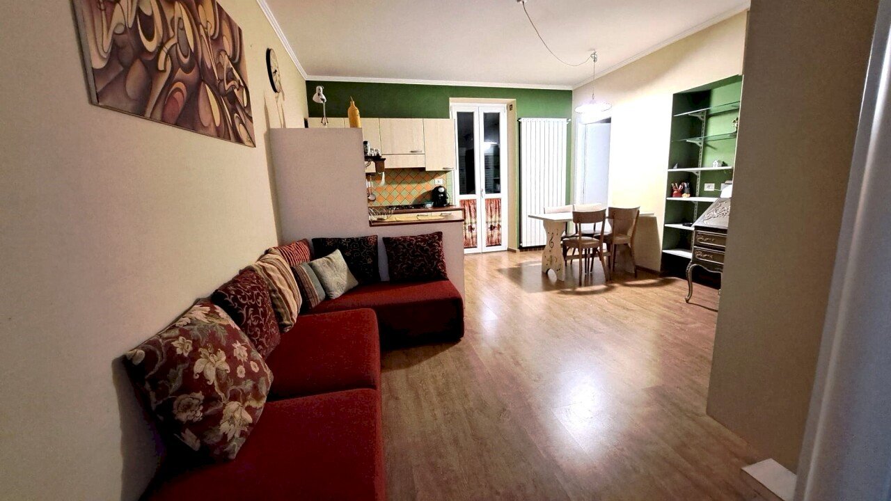 2.jpg - Trilocale Via Arnaldo da Brescia 8, Sanremo - foto 3