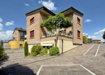 IMG_6205.jpg - Villa Via Donatori di Sangue, Cazzago San Martino - photo 1