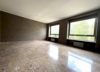 SALONE.jpg - Quadrilocale Corso Monte Cucco 73, Torino (zona Pozzo Strada) - foto 2