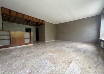 SALONE.jpg - Quadrilocale Corso Monte Cucco 73, Torino (zona Pozzo Strada) - foto 3