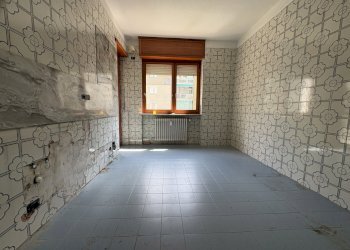 CUCINA.jpg - Quadrilocale Corso Monte Cucco 73, Torino (zona Pozzo Strada) - foto 7