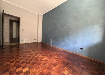 CAMERA.jpg - Quadrilocale Corso Monte Cucco 73, Torino (zona Pozzo Strada) - foto 21