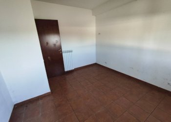690086357_1543237110916220_3999464369099255792_n.j - Two-room apartment Via Giuseppe Gioacchino Belli 26, Tivoli - photo 14