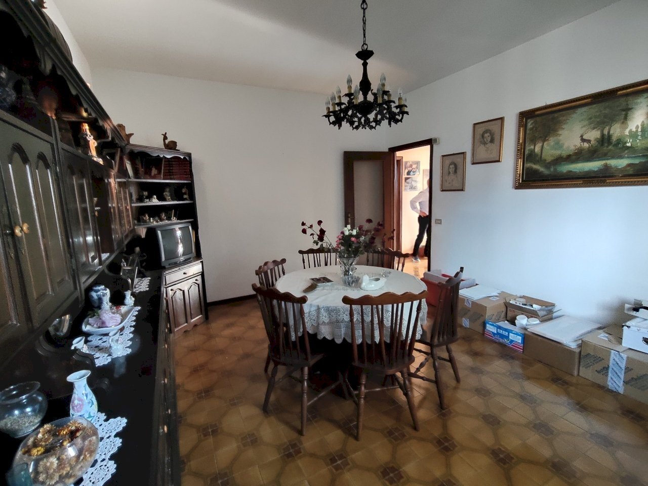 salone - Casa indipendente Via Don Aristide Conti, Castel San Giovanni - foto 2