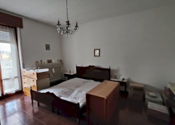 camera da letto - Casa indipendente Via Don Aristide Conti, Castel San Giovanni - foto 11
