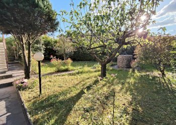 giardino - Casa indipendente Via Don Aristide Conti, Castel San Giovanni - foto 25