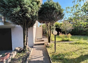 giardino - Casa indipendente Via Don Aristide Conti, Castel San Giovanni - foto 26