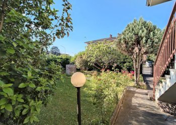 giardino - Casa indipendente Via Don Aristide Conti, Castel San Giovanni - foto 28