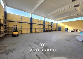 capannone in vendita a Novara - Commercial Premises Strada Provinciale per Biandrate 16, San Pietro Mosezzo - photo 10
