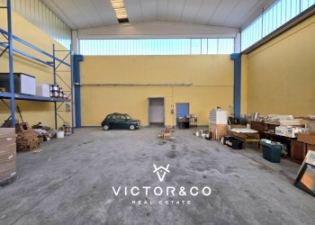 capannone in vendita a Novara - Commercial Premises Strada Provinciale per Biandrate 16, San Pietro Mosezzo - photo 19