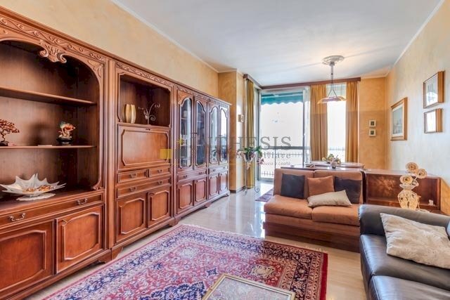 soggiorno.jpg - Appartamento Viale Ercole Marelli 19, Sesto San Giovanni - foto 3