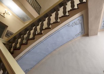 scalinata per primo piano - Bed & Breakfast Nonantola - foto 17