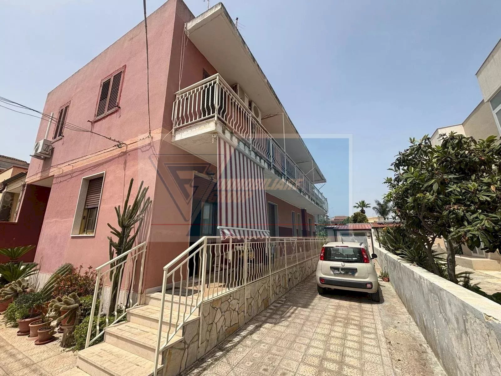 Quadrilocale Via Barrafranca, Siracusa - foto 1