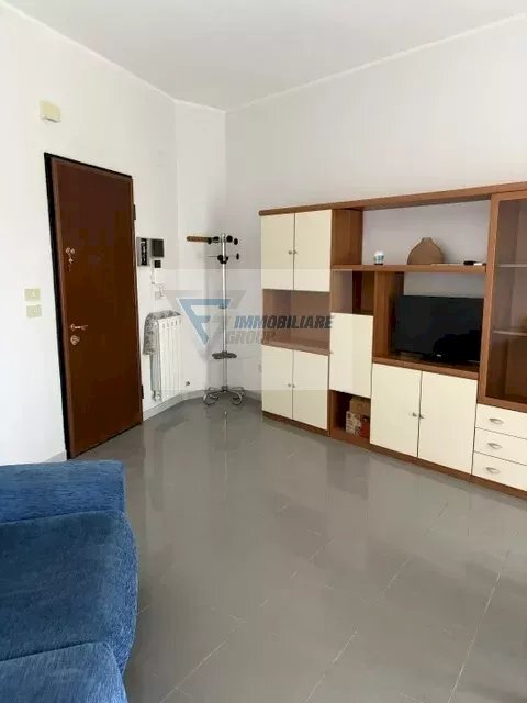 Two-room apartment Via Unione Sovietica, Siracusa - photo 1