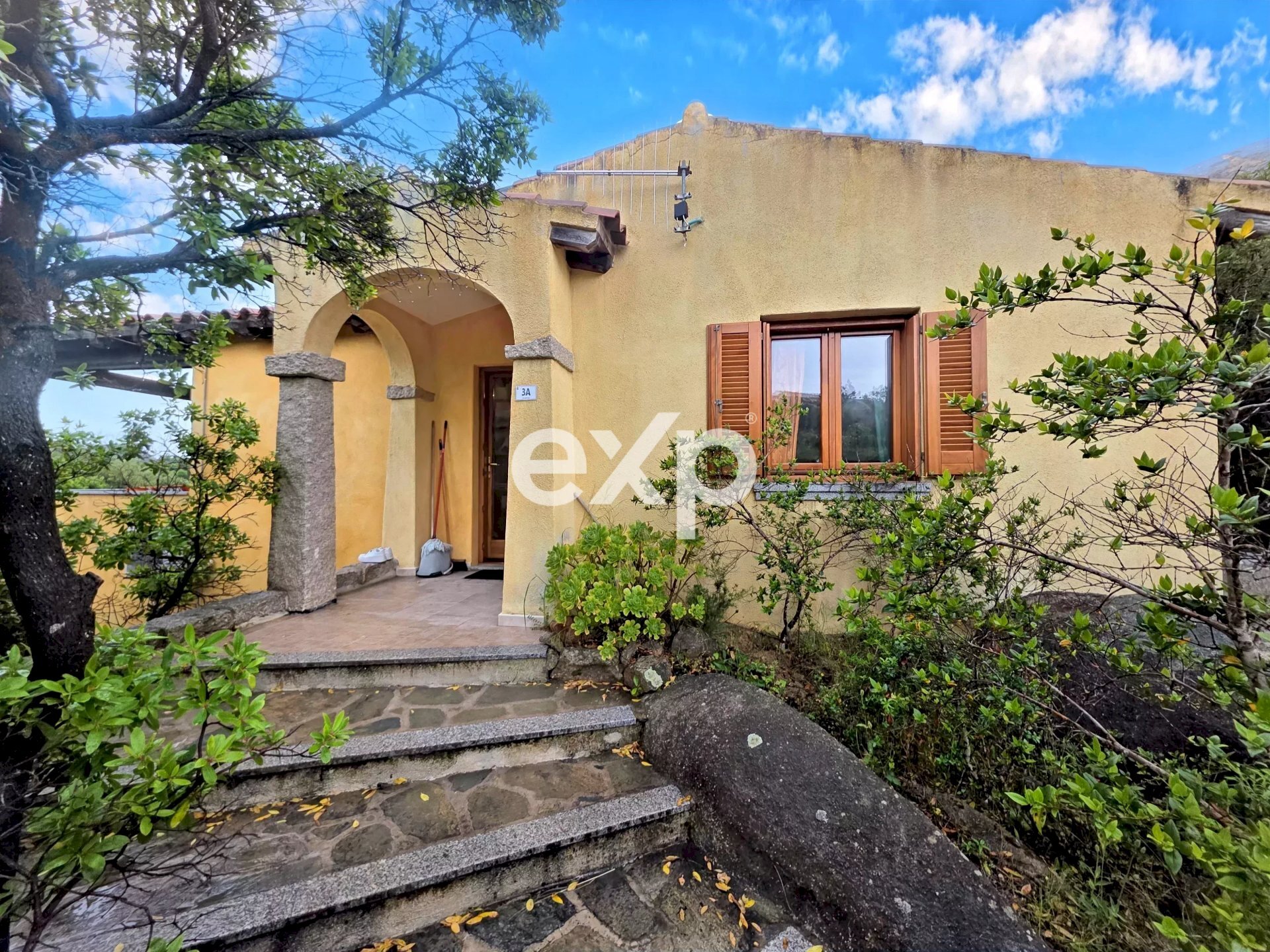Independent house San Teodoro - photo 1