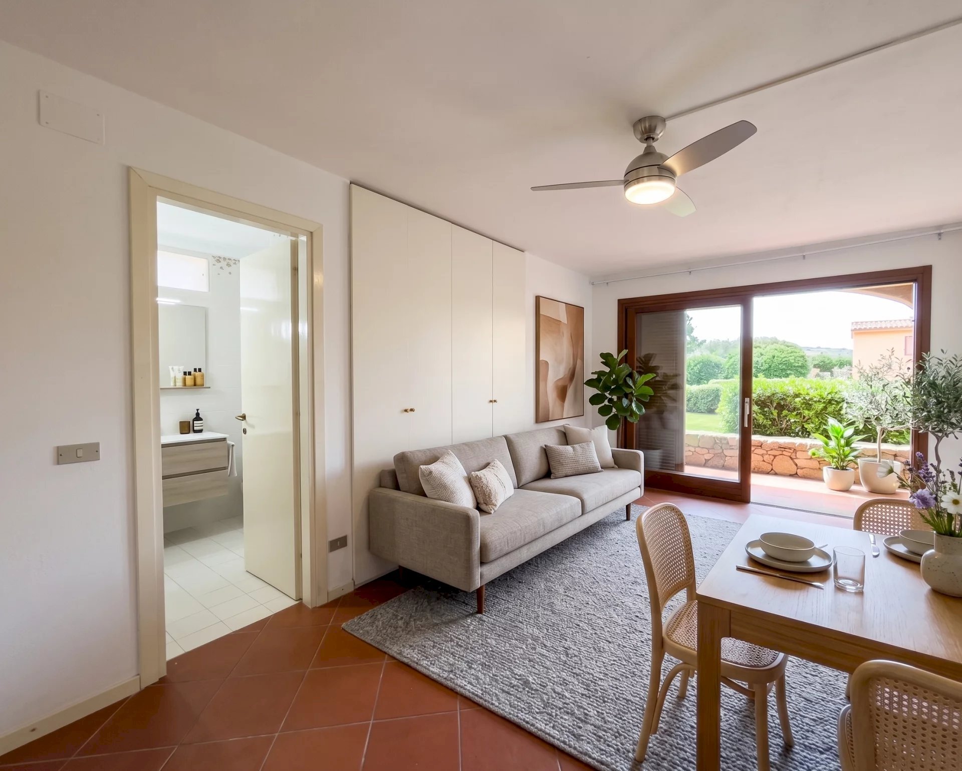 One-room apartment Via della Bilancia, Olbia - photo 1