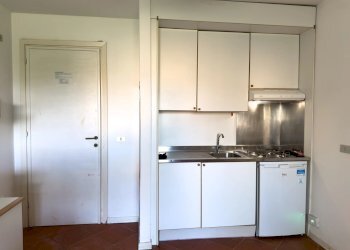 One-room apartment Via della Bilancia, Olbia - photo 7