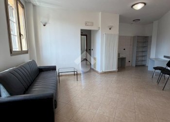 Office Via Scandellara, Bologna (neighborhood San Vitale) - photo 9