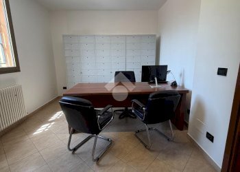 Office Via Scandellara, Bologna (neighborhood San Vitale) - photo 21