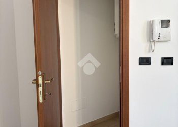 Office Via Scandellara, Bologna (neighborhood San Vitale) - photo 29