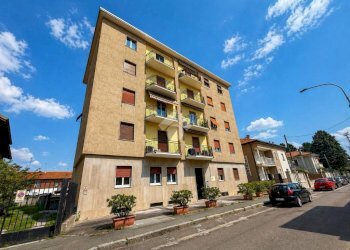 Two-room apartment Via Piacenza, Legnano - photo 1