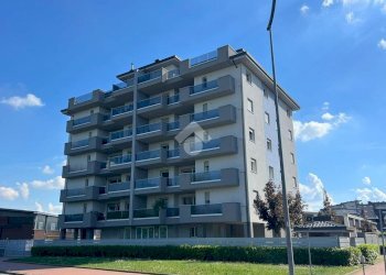 Appartamento via Trieste, San Giuliano Milanese - foto 1