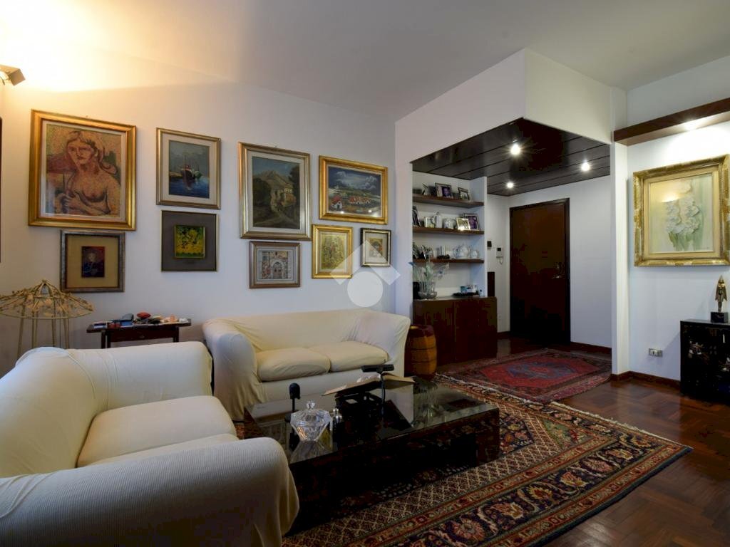 Three-room apartment Via Eugenio Curiel, Rozzano - photo 2