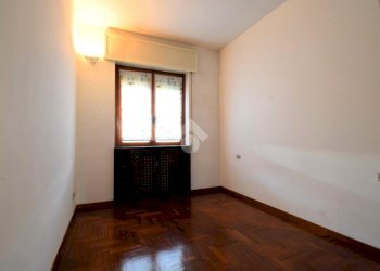 Three-room apartment Via Eugenio Curiel, Rozzano - photo 15