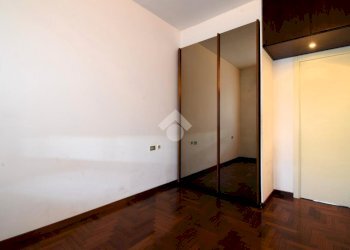 Three-room apartment Via Eugenio Curiel, Rozzano - photo 16