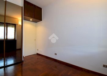 Three-room apartment Via Eugenio Curiel, Rozzano - photo 17