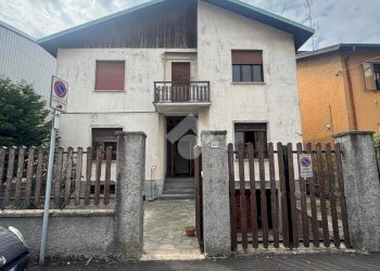 Villa Via Pindemonte, Rho - photo 1