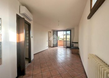 Four-room apartment via Tonelli, Gattatico - photo 3