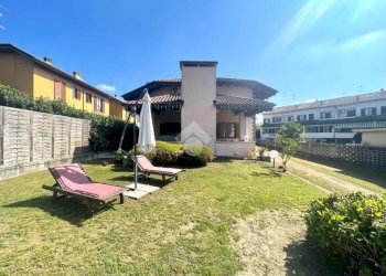Villa Via della Ciocca, Borgomanero - photo 2