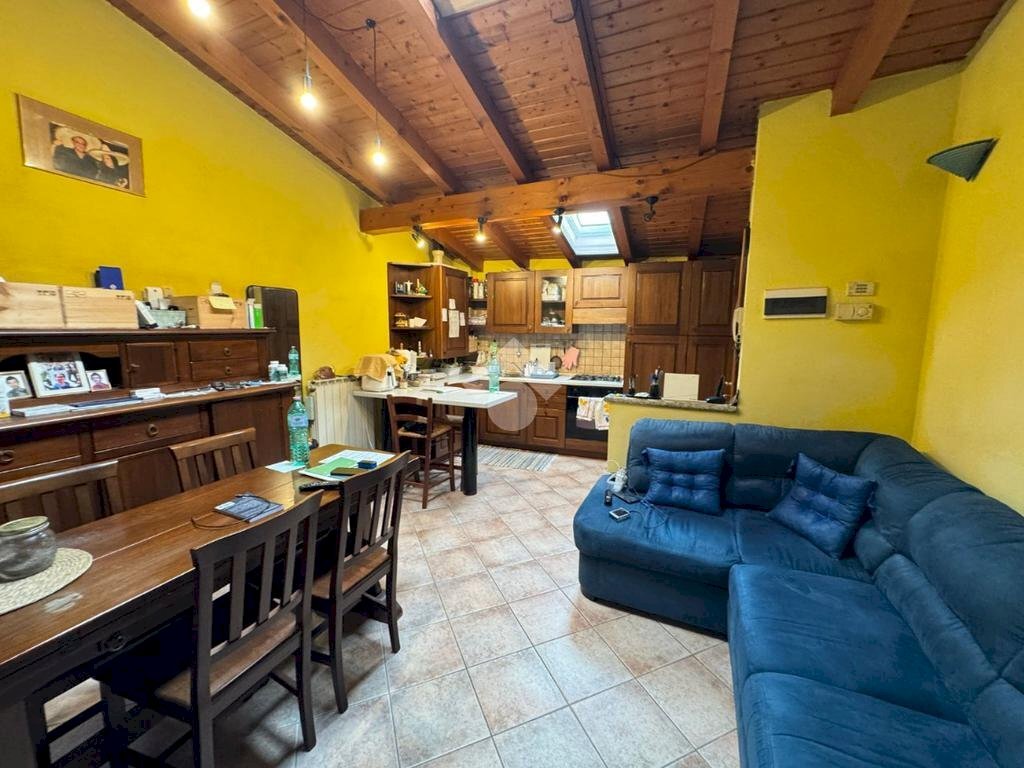Two-room apartment Via Nebulina, Oleggio - photo 1