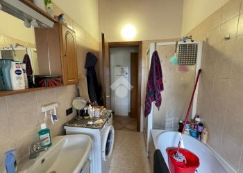 Two-room apartment Via Nebulina, Oleggio - photo 10