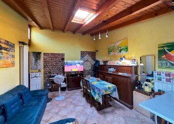 Two-room apartment Via Nebulina, Oleggio - photo 1