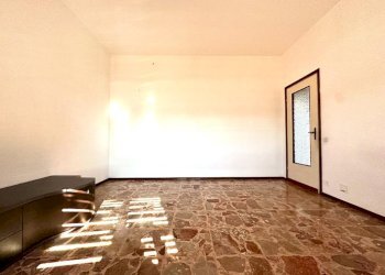 Appartamento Via Mario Balustra, Tortona - foto 3