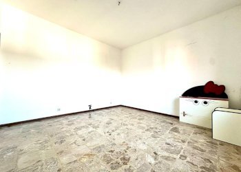 Appartamento Via Mario Balustra, Tortona - foto 16