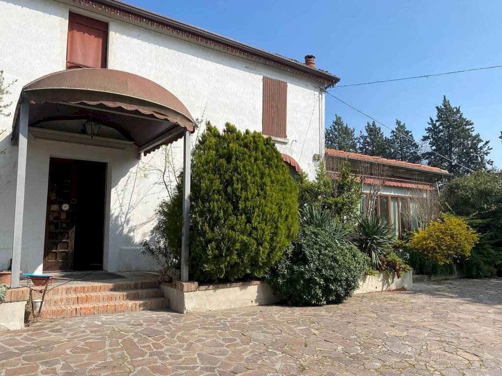 Villa Imola - foto 2