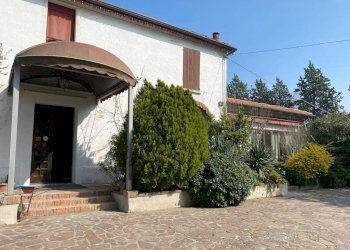 Villa Imola - foto 2