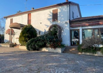 Villa Imola - foto 4