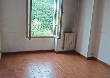 Trilocale Apricale - foto 8