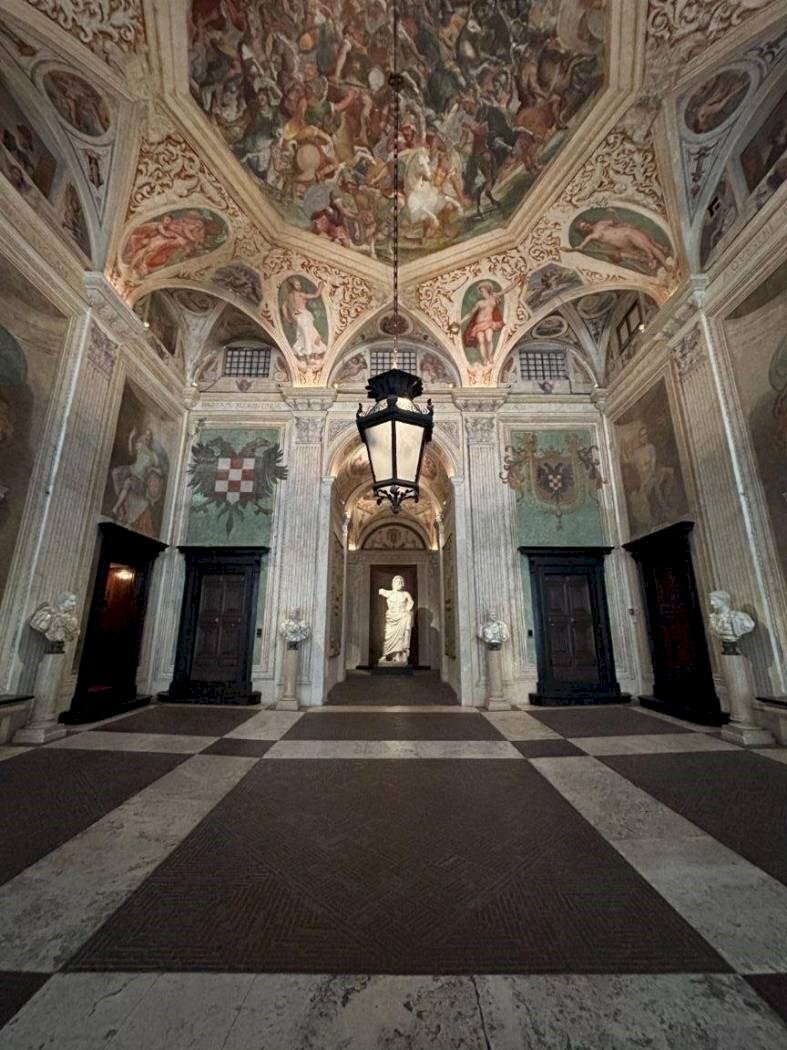 Two-room apartment Via Giuseppe Garibaldi, 5, Genova - photo 2