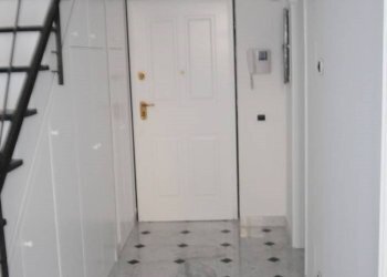 Two-room apartment Via Giuseppe Garibaldi, 5, Genova - photo 7