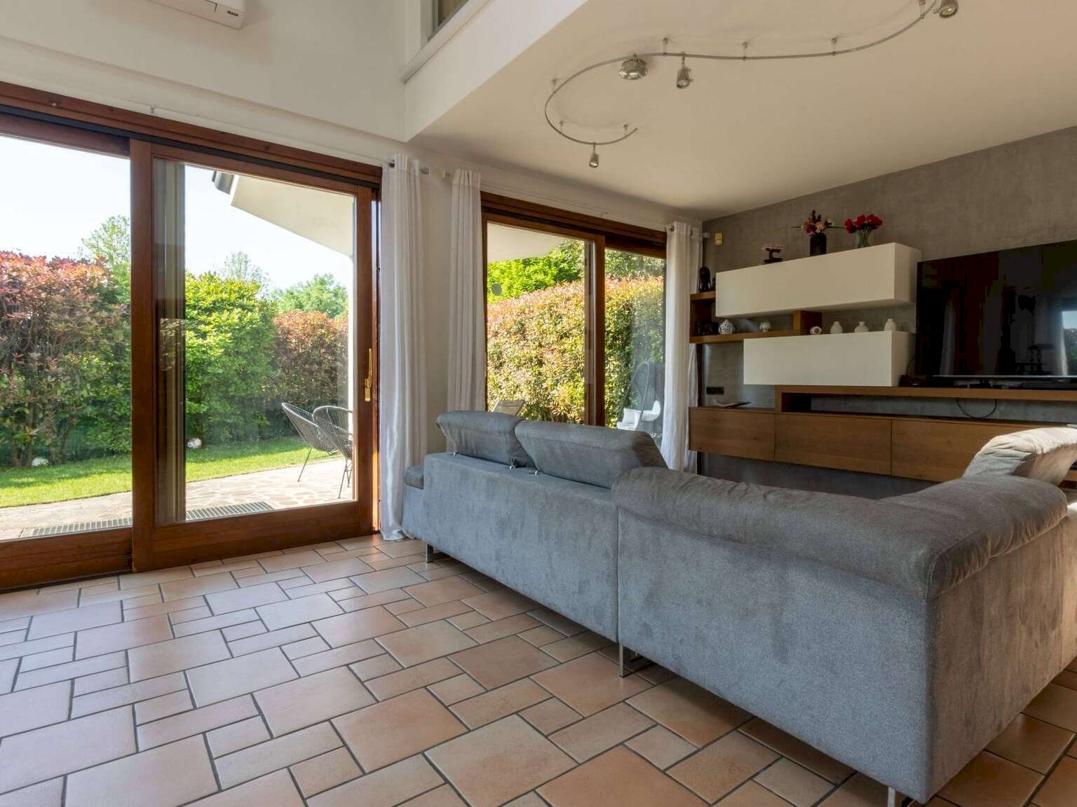Villa Usmate Velate - photo 3