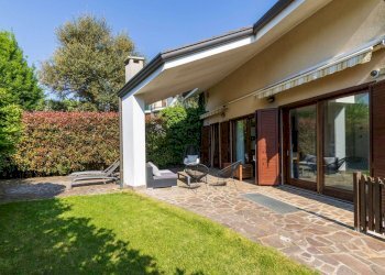 Villa Usmate Velate - photo 1