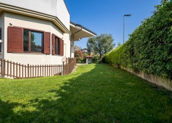 Villa Usmate Velate - photo 14