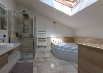 Villa Usmate Velate - photo 22